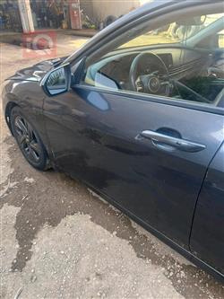 هیوندای ئەلەنترا